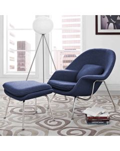 Poltrona Womb Chair com Puff Cromada Linho Azul